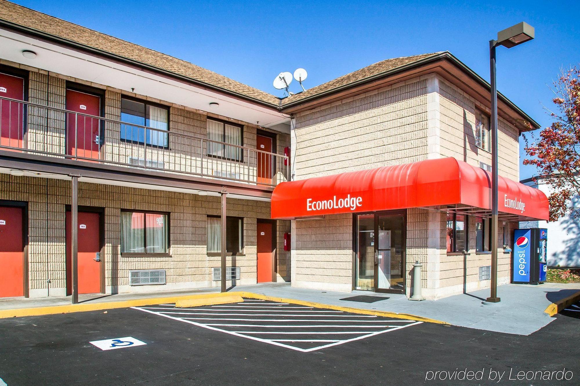 Red Carpet Inn Norwalk Ngoại thất bức ảnh